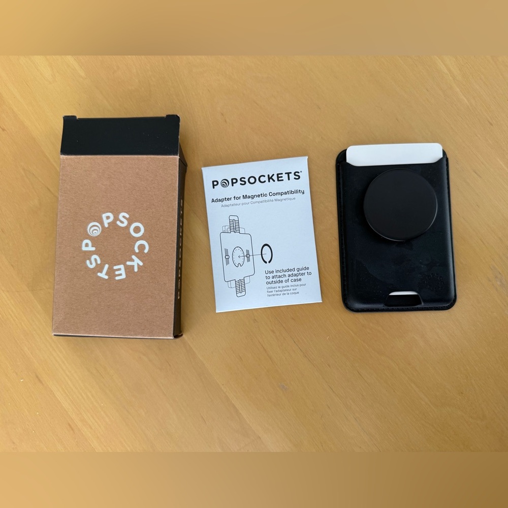 PopSockets Softgoods MagSafe PopWallet+